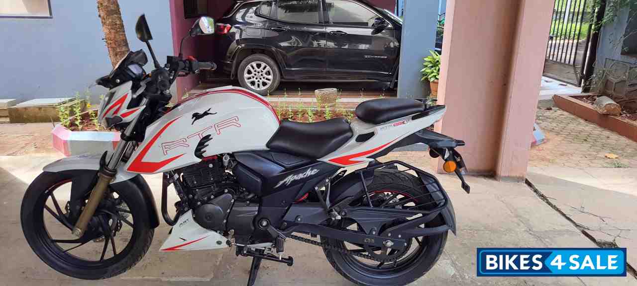 TVS Apache RTR 200 4V ABS