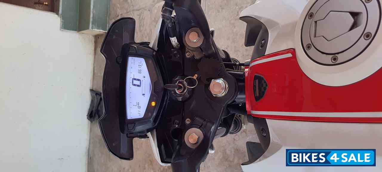TVS Apache RTR 200 4V ABS