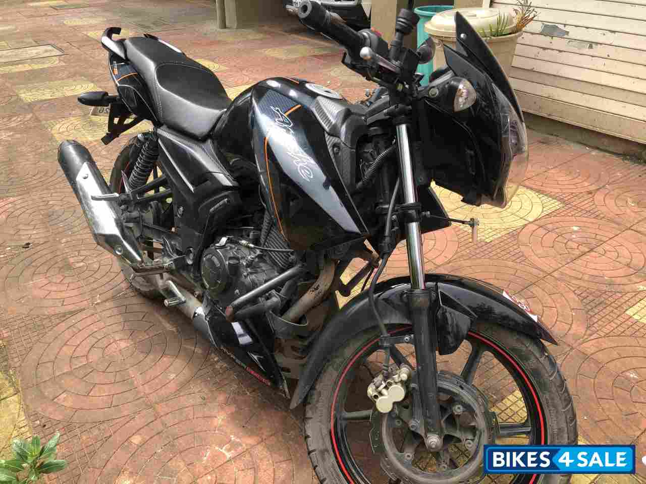 TVS Apache RTR 160