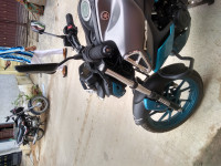 Yamaha  FZV3