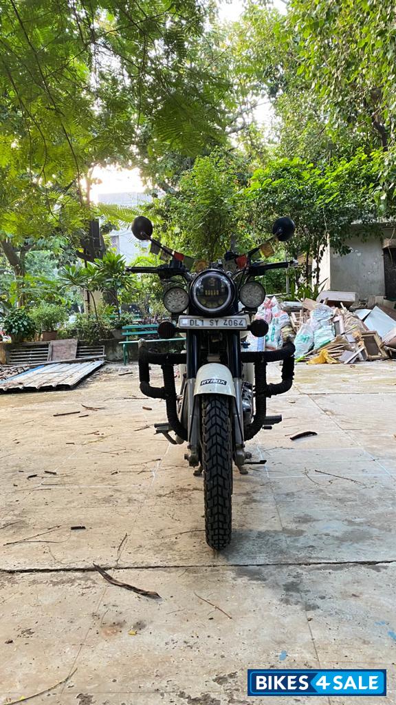 Ash Royal Enfield Classic 350 Ash Royal Enfield Classic 350