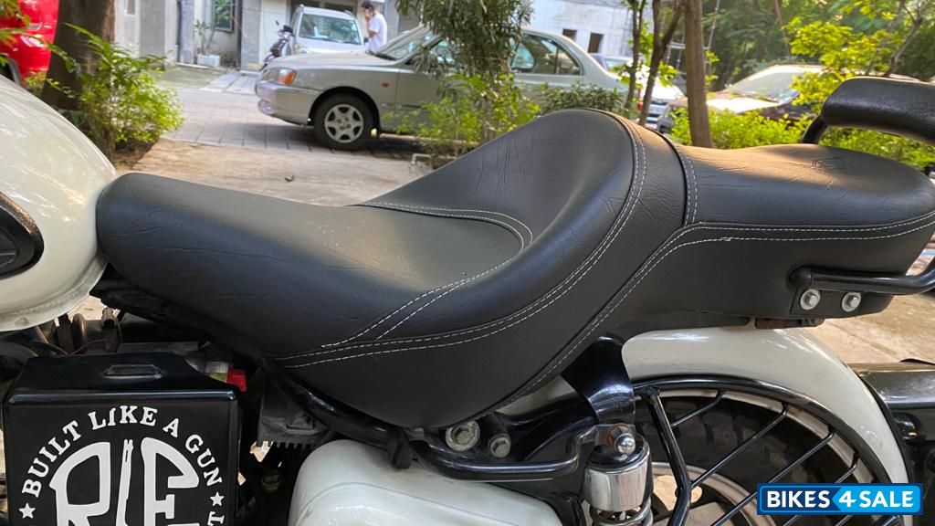 Ash Royal Enfield Classic 350 Ash Royal Enfield Classic 350