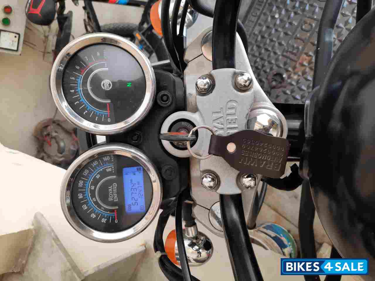 Matte Black Royal Enfield Thunderbird 350