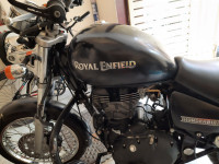 Matte Black Royal Enfield Thunderbird 350