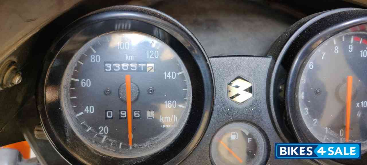 Silver Bajaj Pulsar 150 DTSi