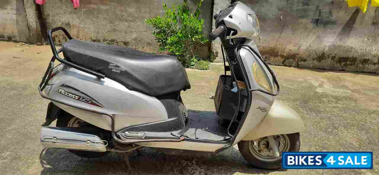 Suzuki Access 125