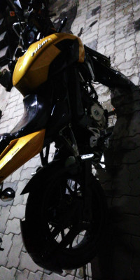 Bajaj Pulsar 200 NS