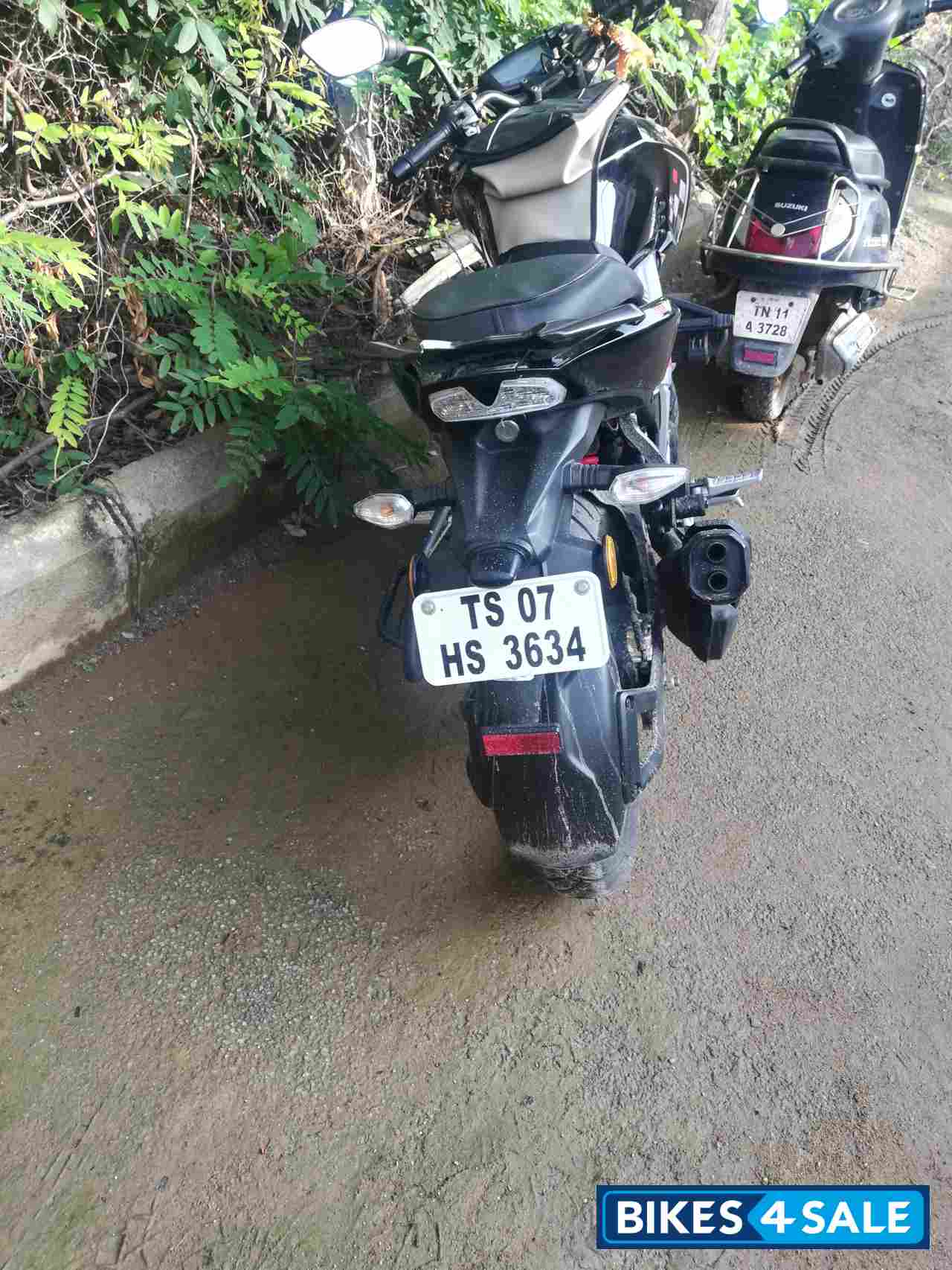 TVS Apache RTR 160 4V