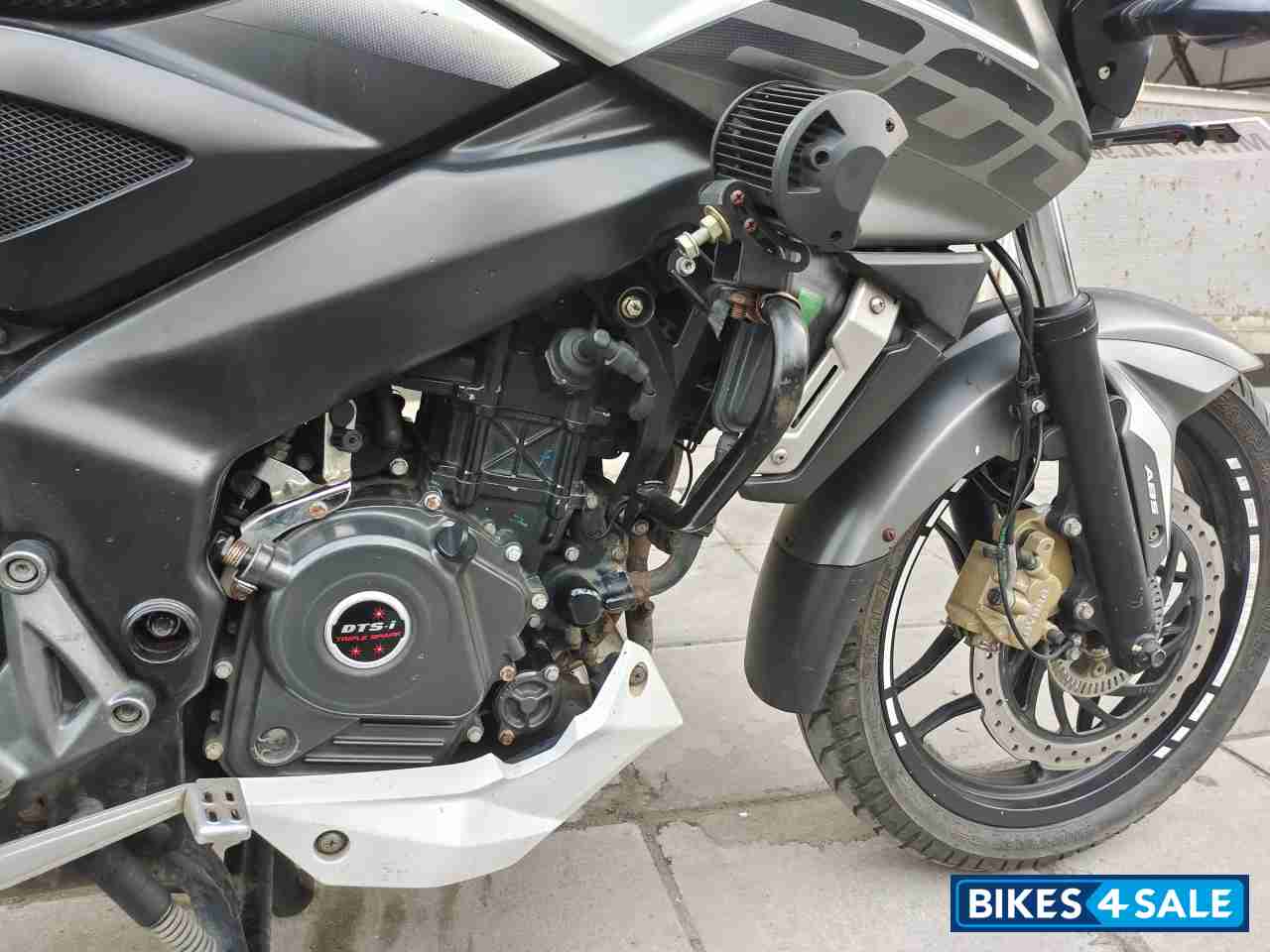 White & Gray Bajaj Pulsar 200 NS ABS