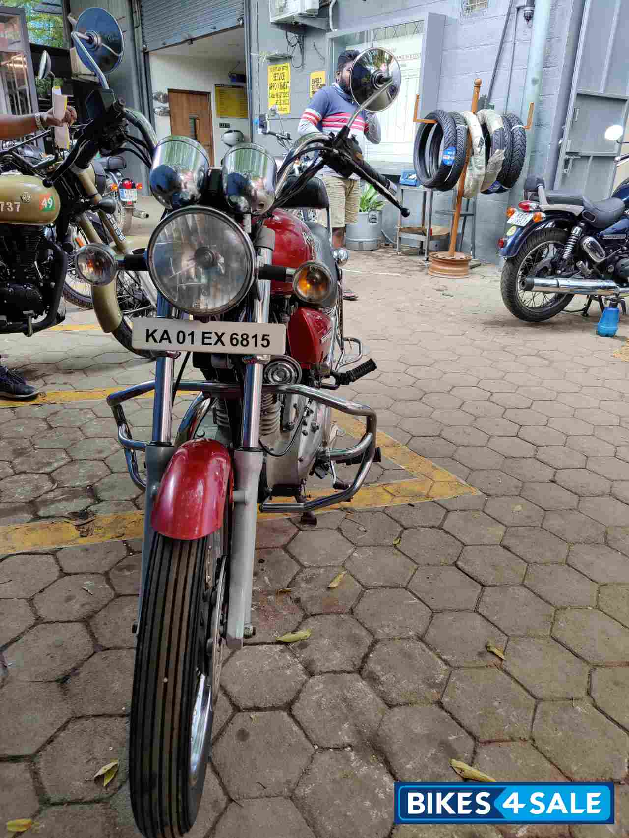 Royal Enfield Thunderbird TwinSpark 350 Royal Enfield Thunderbird TwinSpark 350