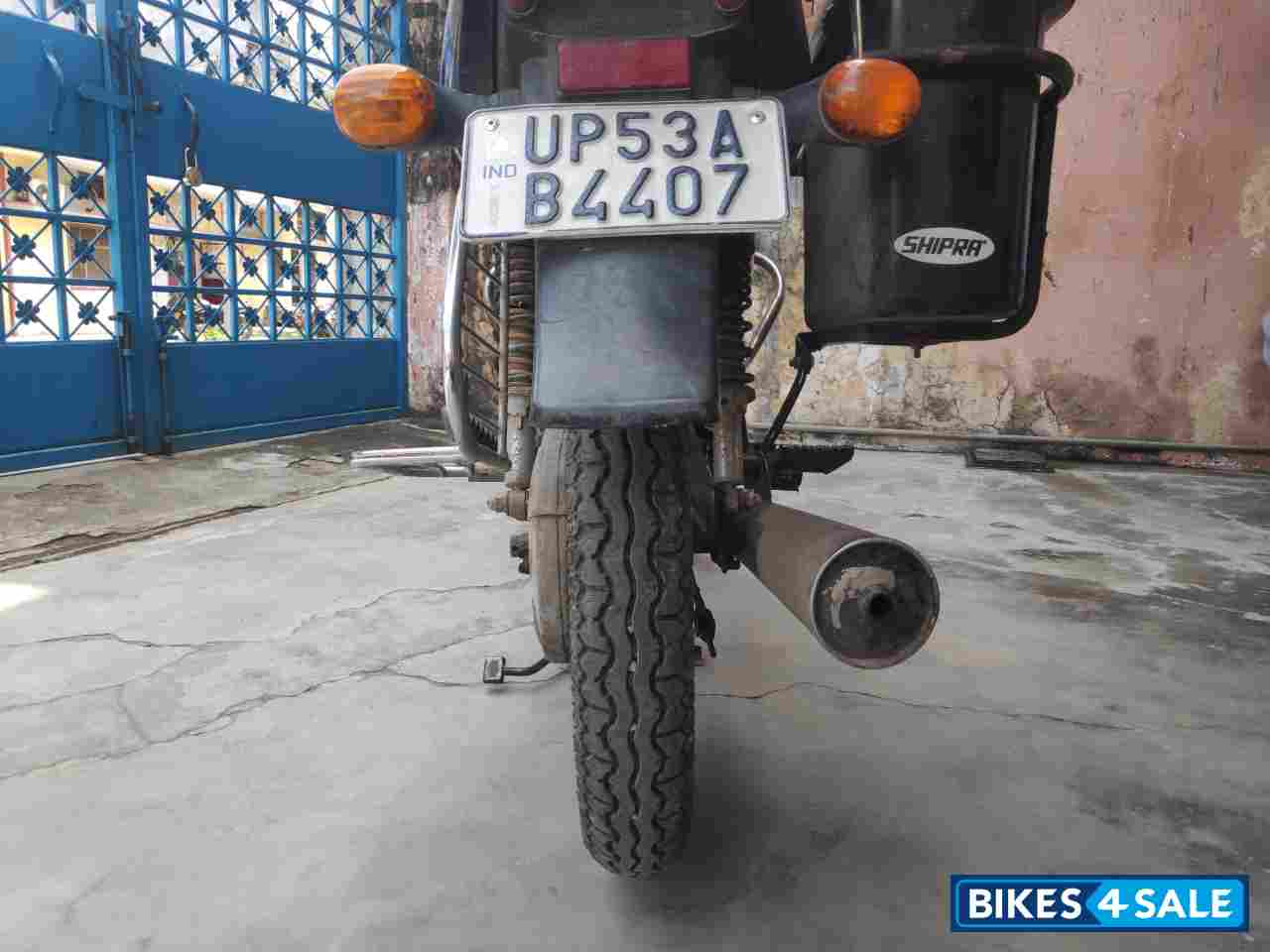 Bajaj CT 100