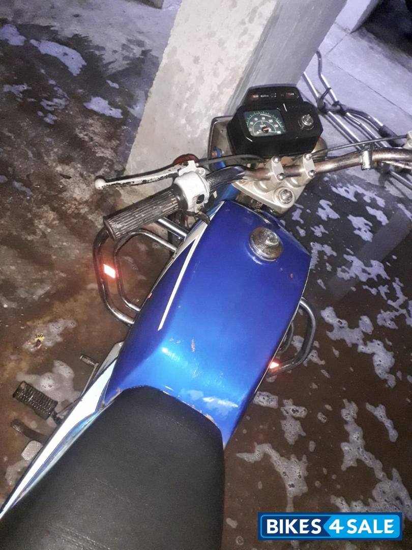 Suzuki Ind Suzuki AX100 Suzuki Ind Suzuki AX100