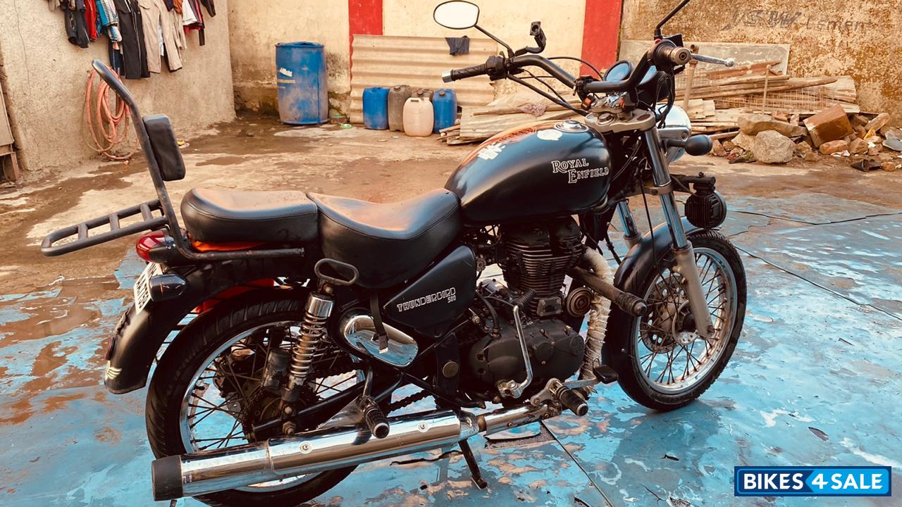 Stone (matte Black) Royal Enfield Thunderbird 500