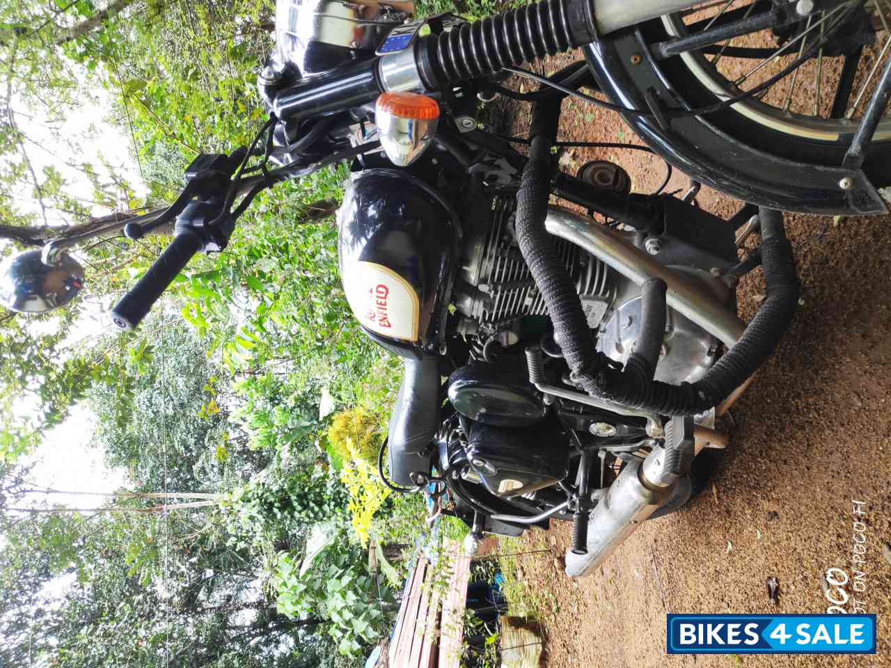 Black Royal Enfield Classic 350