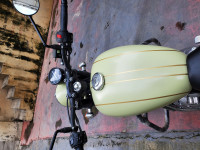 Jawa forty two BS6