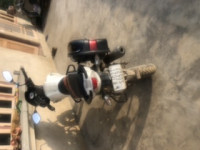 White TVS Apache RTR 180