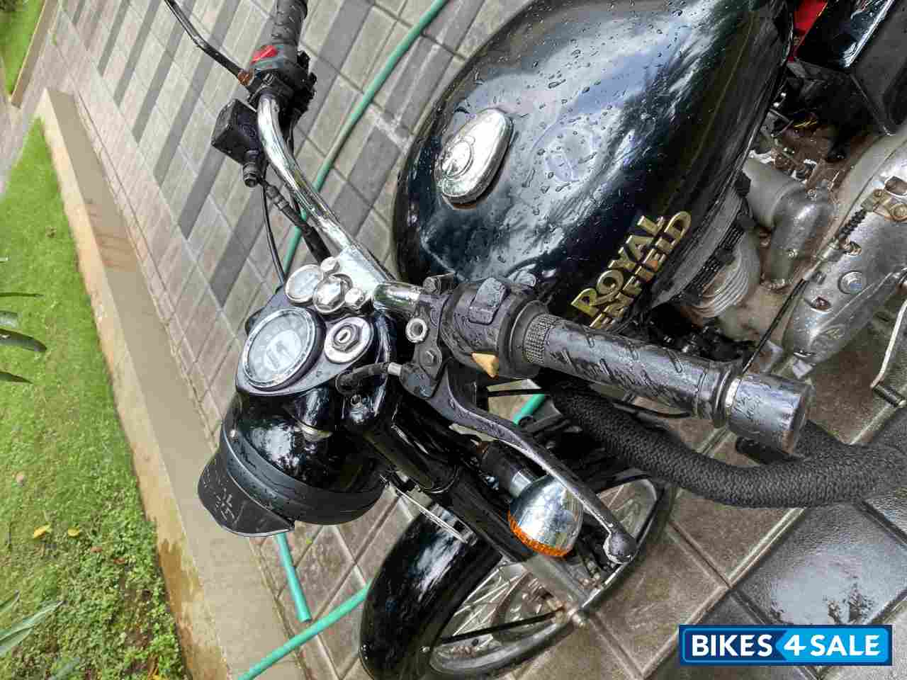 Royal Enfield Classic 350 Royal Enfield Classic 350