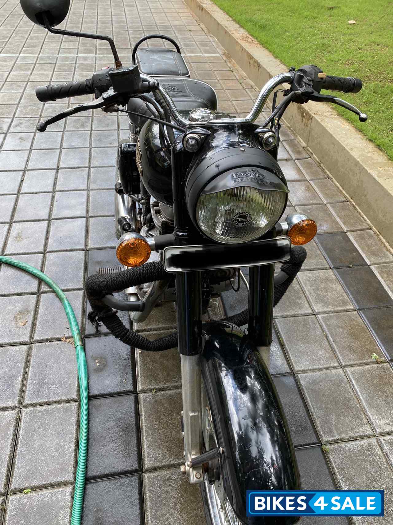Royal Enfield Classic 350 Royal Enfield Classic 350