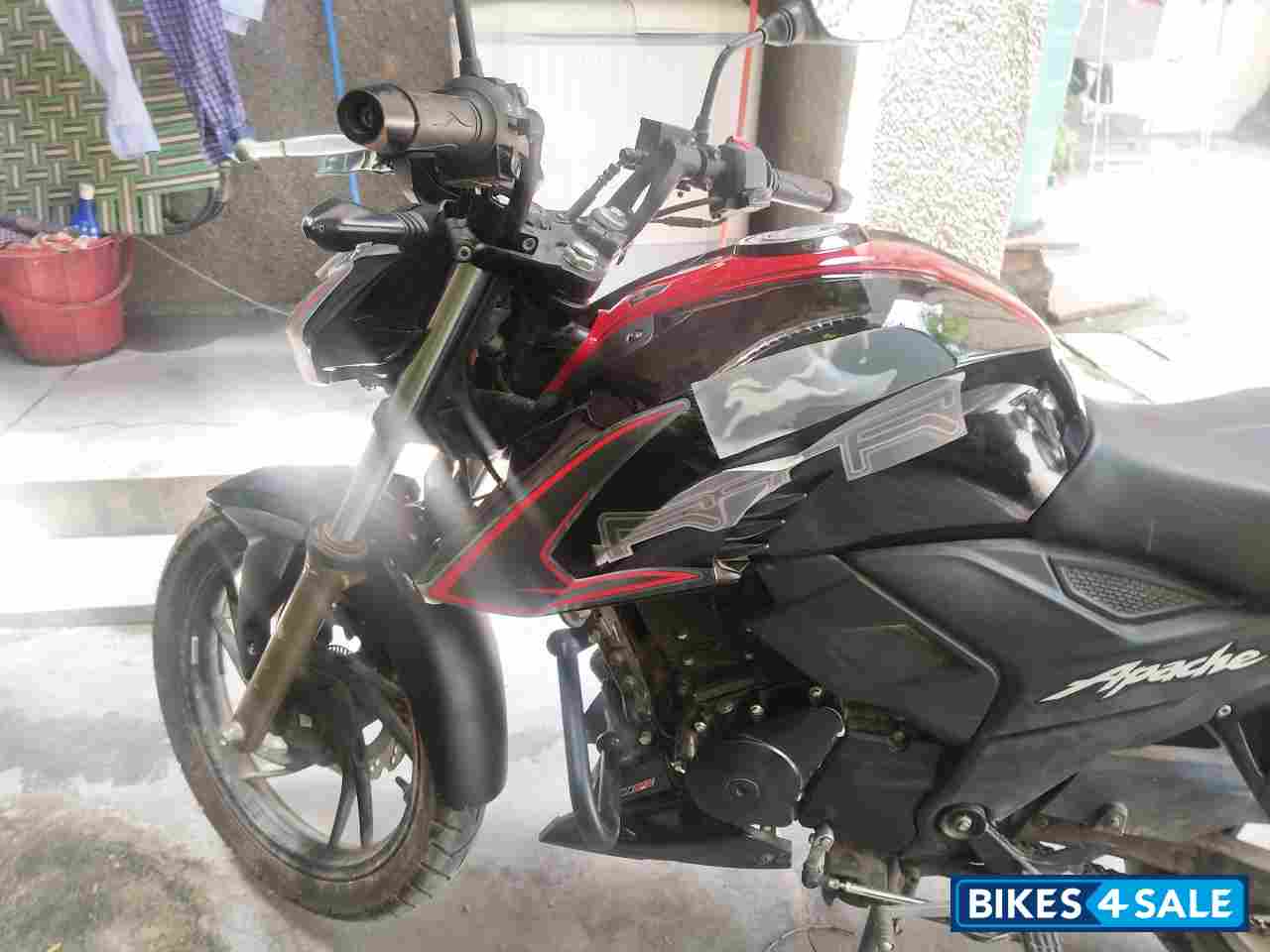 TVS Apache RTR 200 4V 2020