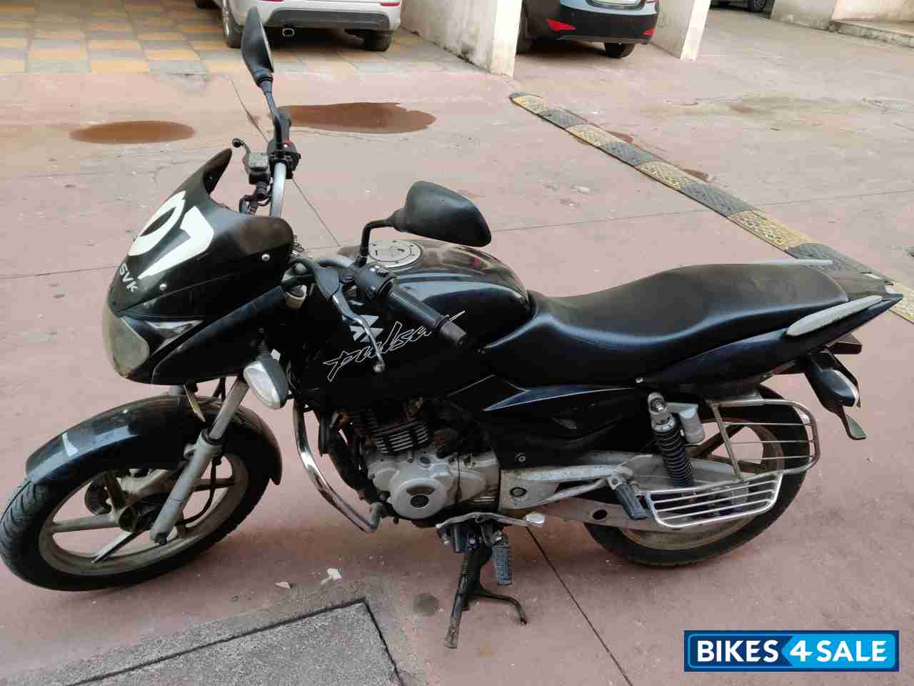 Black Bajaj Pulsar 150 DTSi