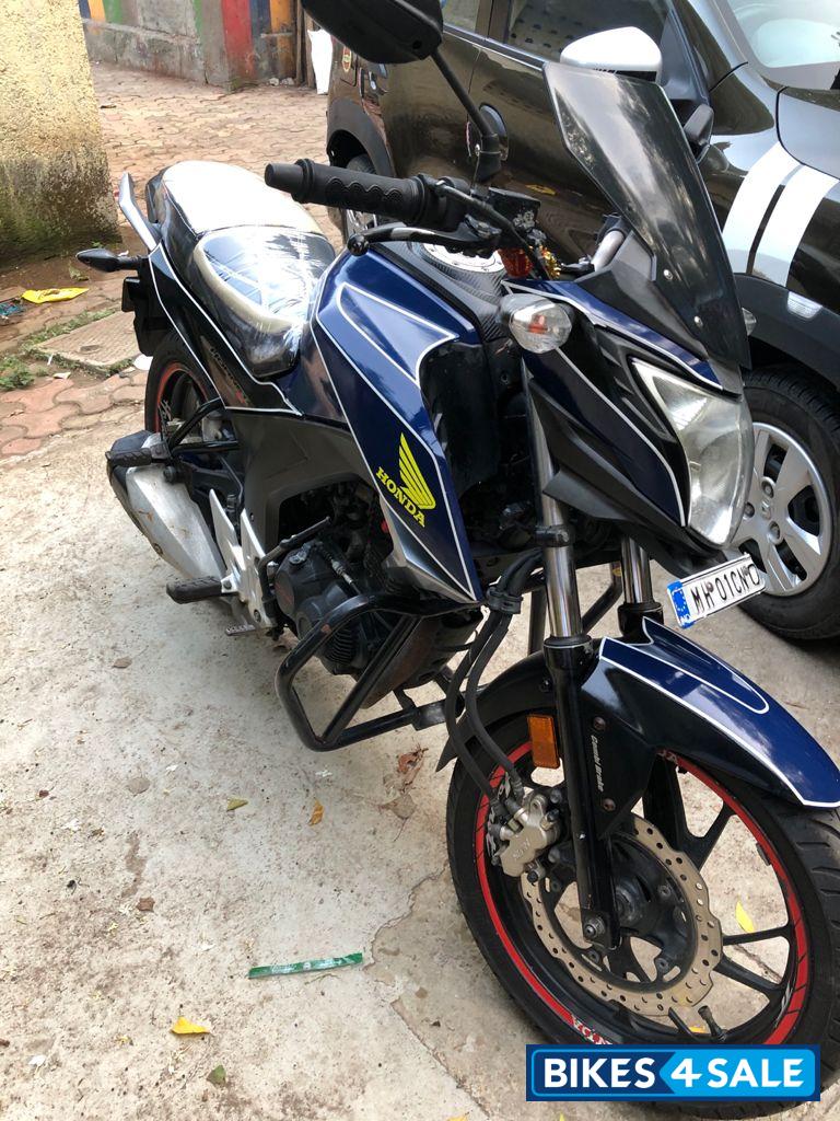 Honda CB Hornet 160R