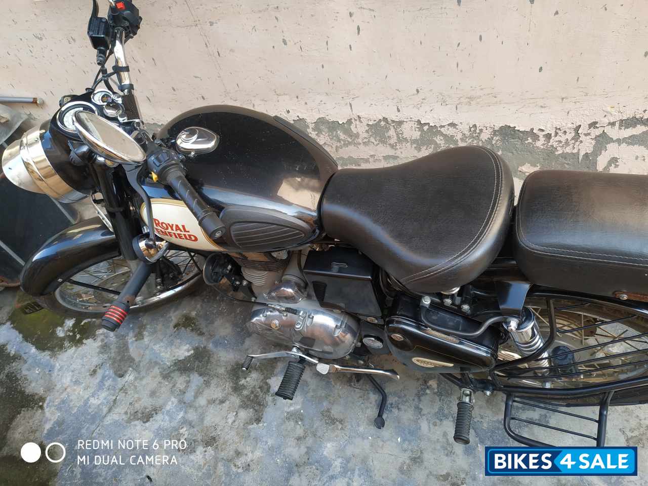 Black Royal Enfield Classic 350