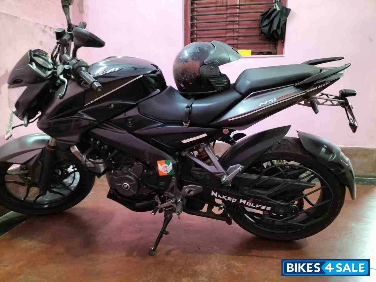 Bajaj Pulsar 200 NS