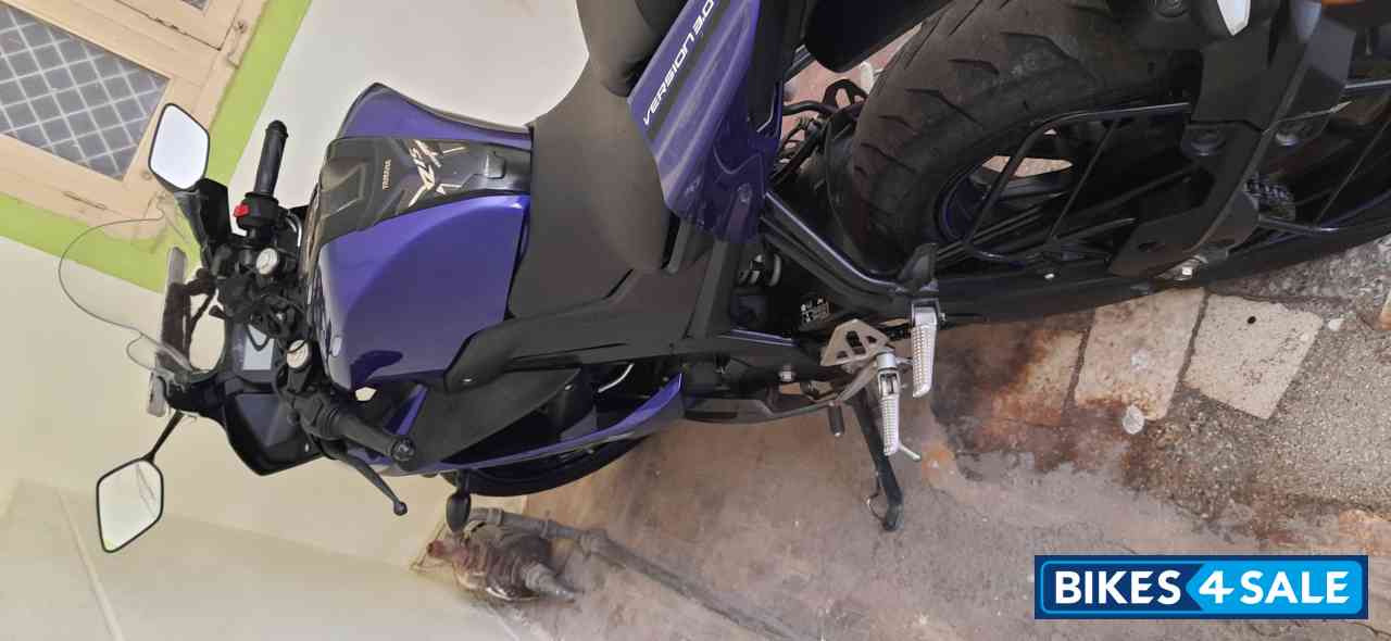 Blue Yamaha YZF R15 V3