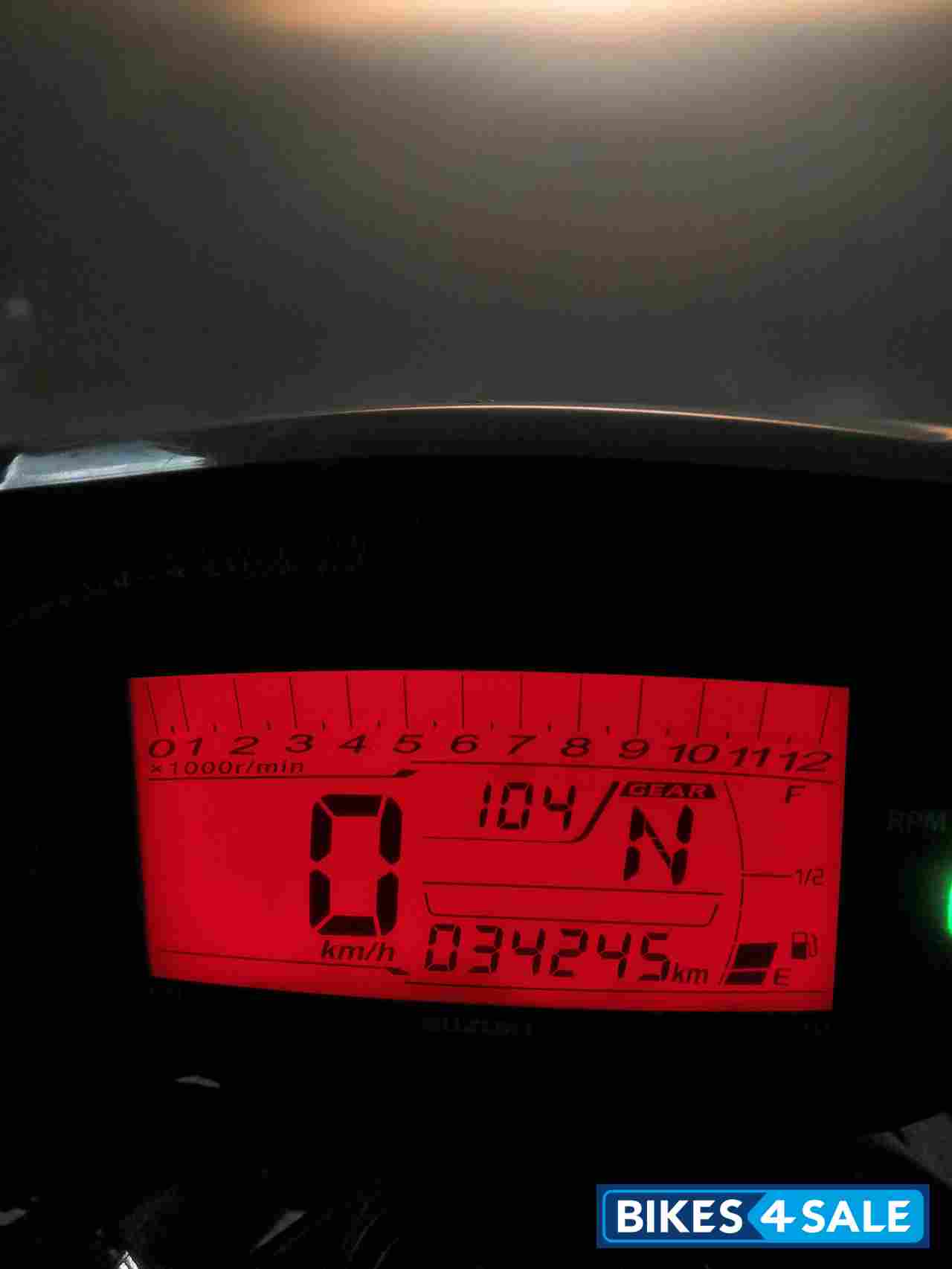 Metallic Blue Suzuki Gixxer 150