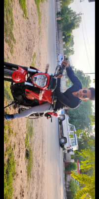 Red Suzuki Gixxer SF BS6