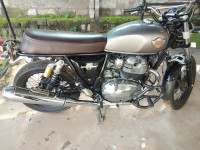 Silver Spectre Royal Enfield Interceptor 650 Twin