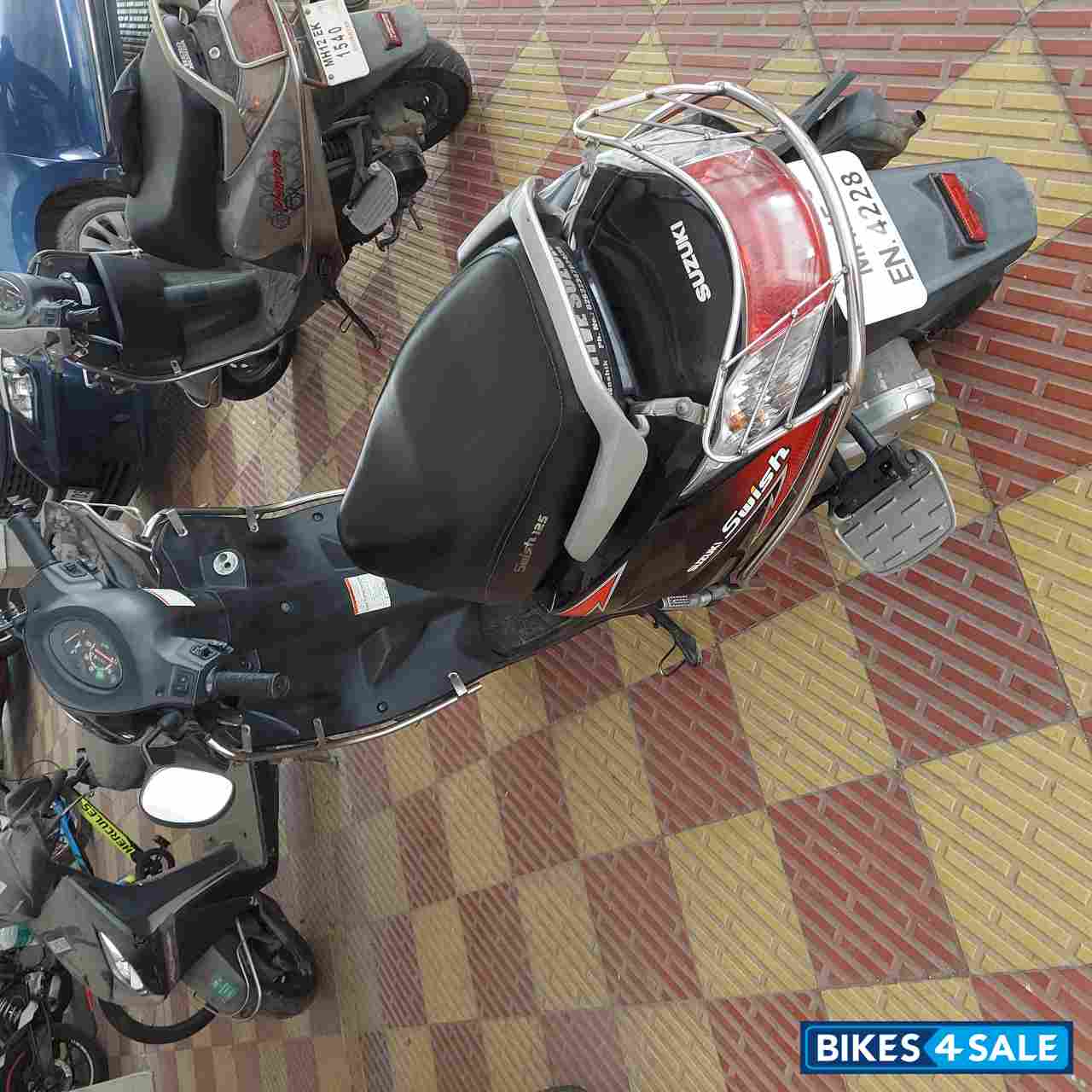 Glass Spar Suzuki Swish