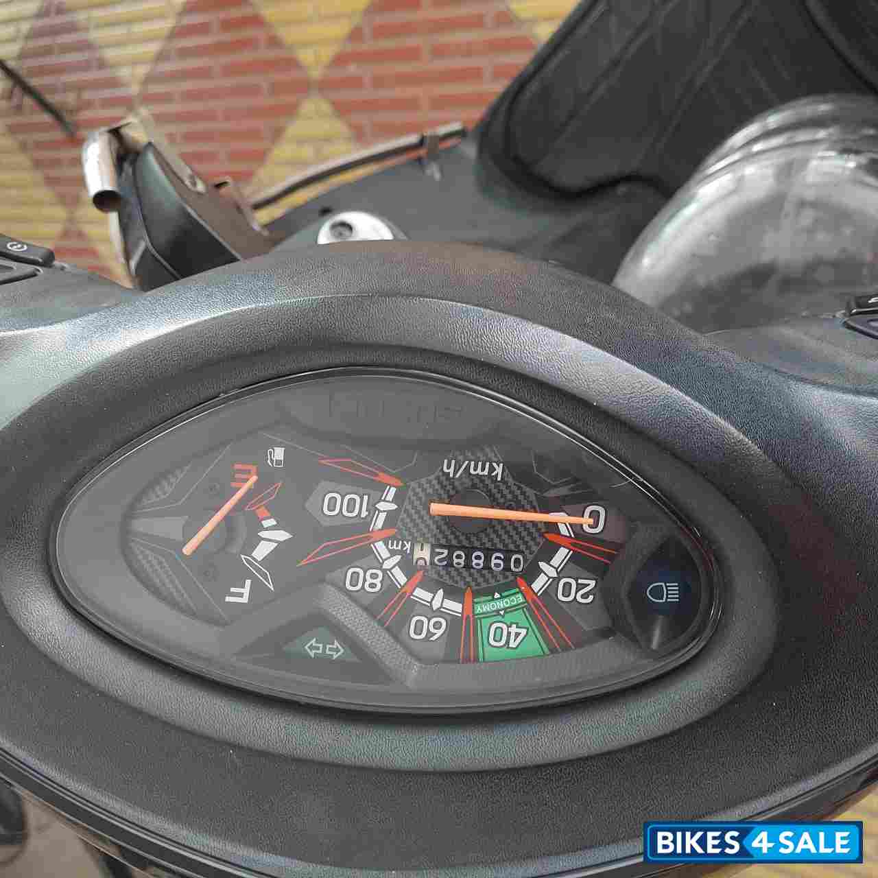 Glass Spar Suzuki Swish