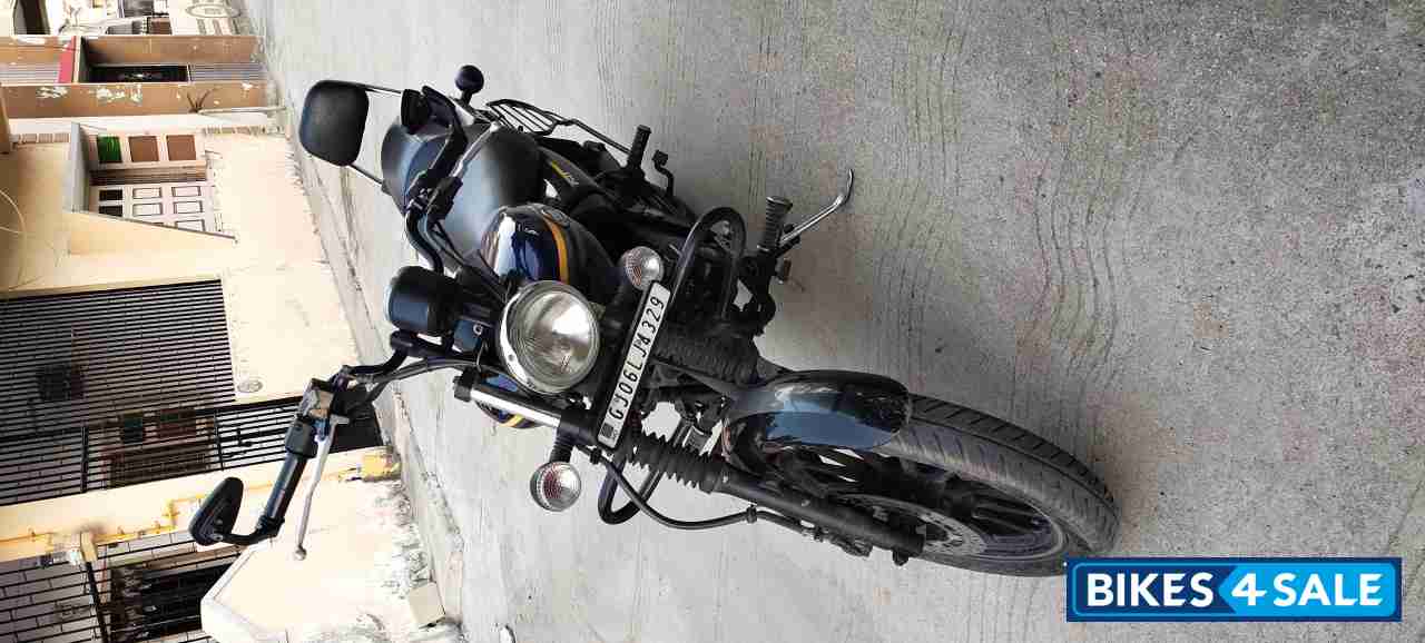 Bajaj Avenger Street 150