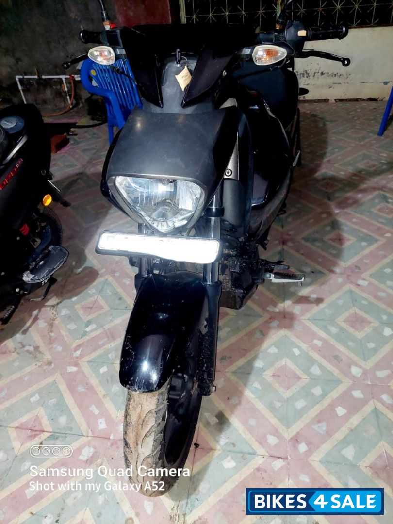 Black Suzuki Intruder 150