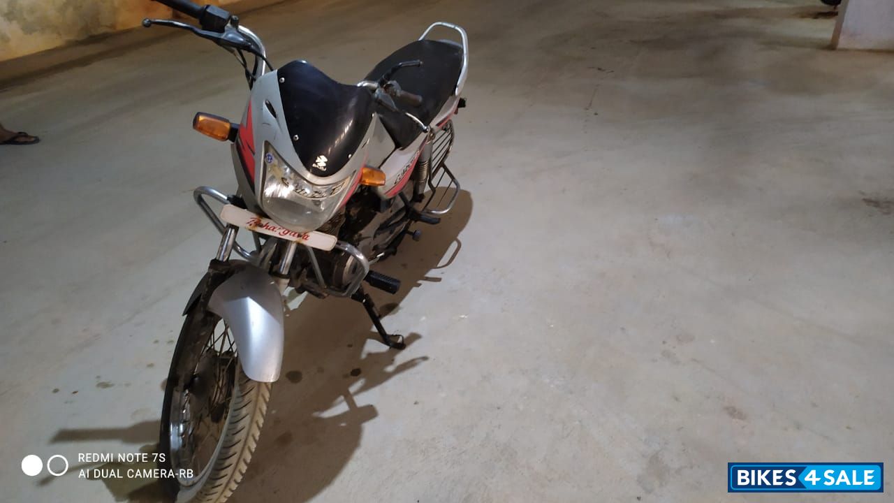 Silver Bajaj Caliber 115