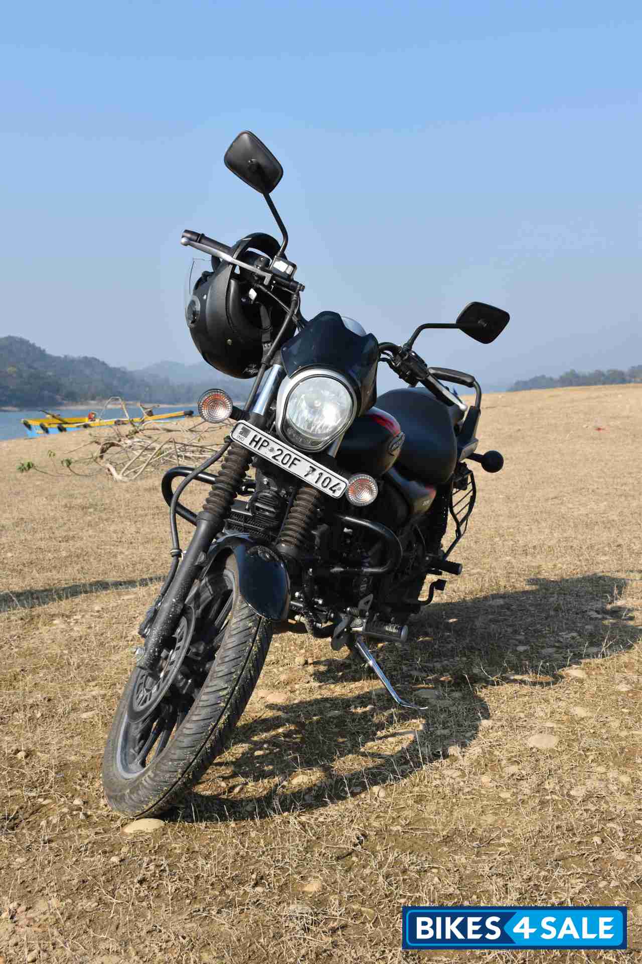 Bajaj Avenger Street 220