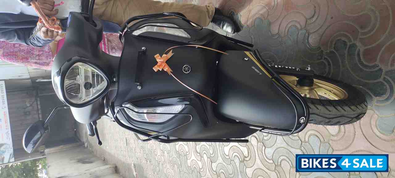 Matt Black Yamaha Fascino 125 Fi Hybrid