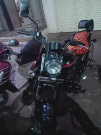 Black Bajaj Avenger Street 220