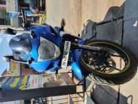 Blue Suzuki Gixxer SF