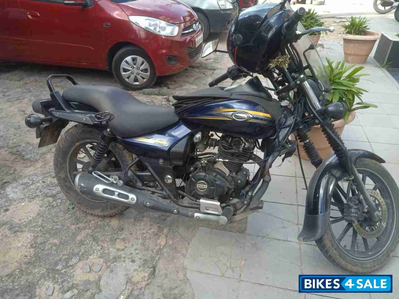 Bajaj Avenger Street 150
