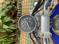 Bajaj Avenger 220 DTS-i