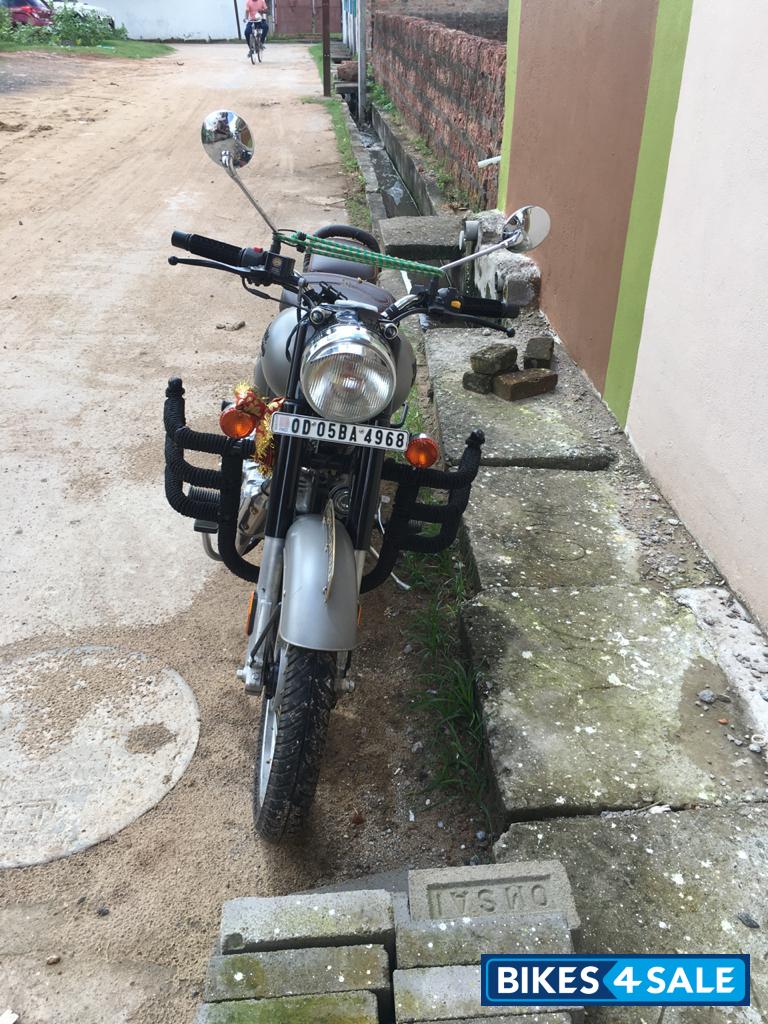 Royal Enfield Classic 350 Single Channel BS6 Royal Enfield Classic 350 Single Channel BS6