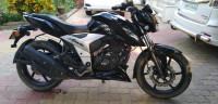 Black TVS Apache RTR 160 4V