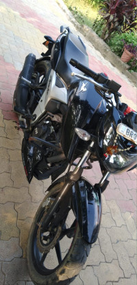 Black TVS Apache RTR 160 4V