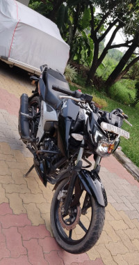 Black TVS Apache RTR 160 4V