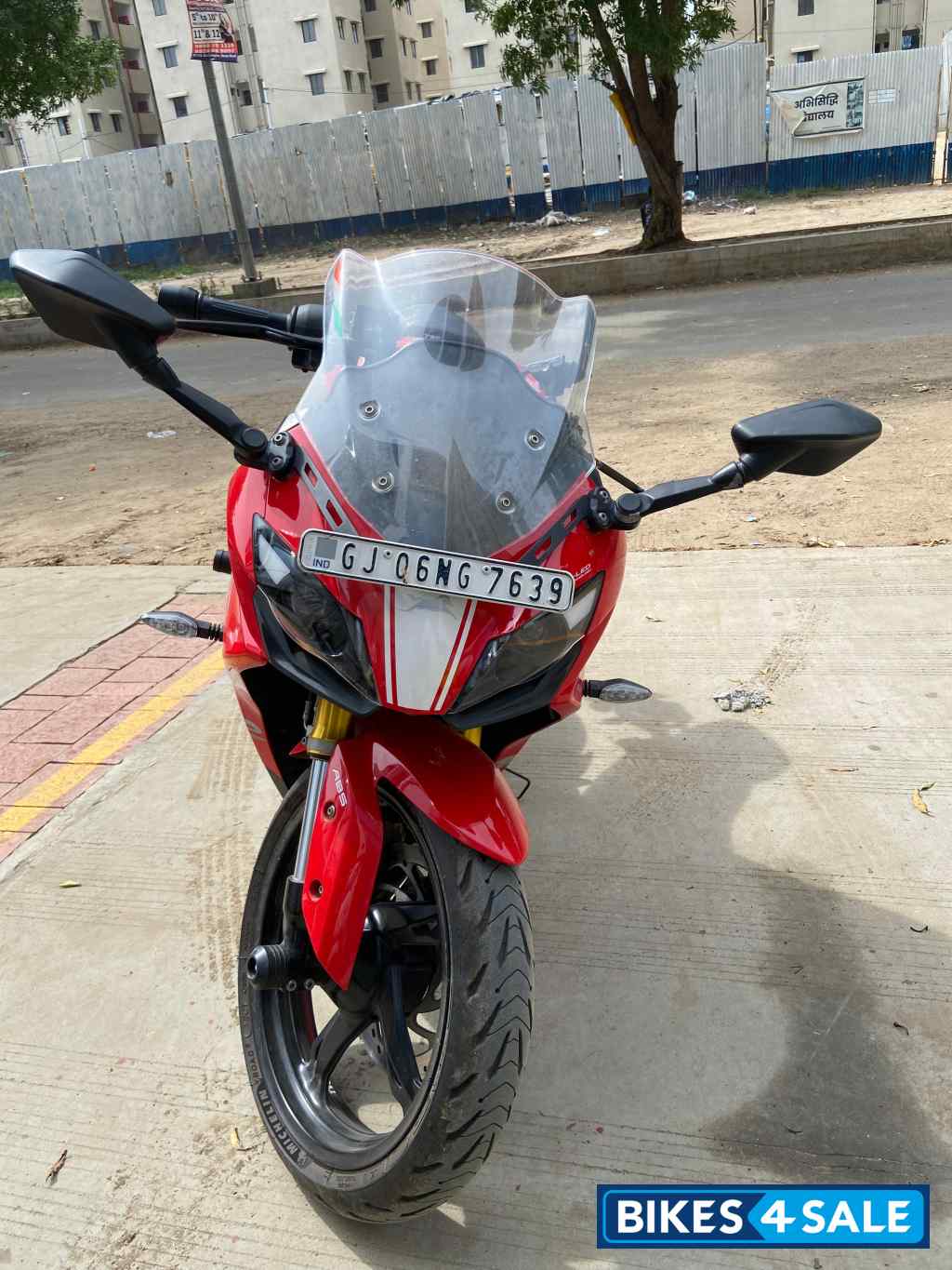 Red TVS Apache RR 310