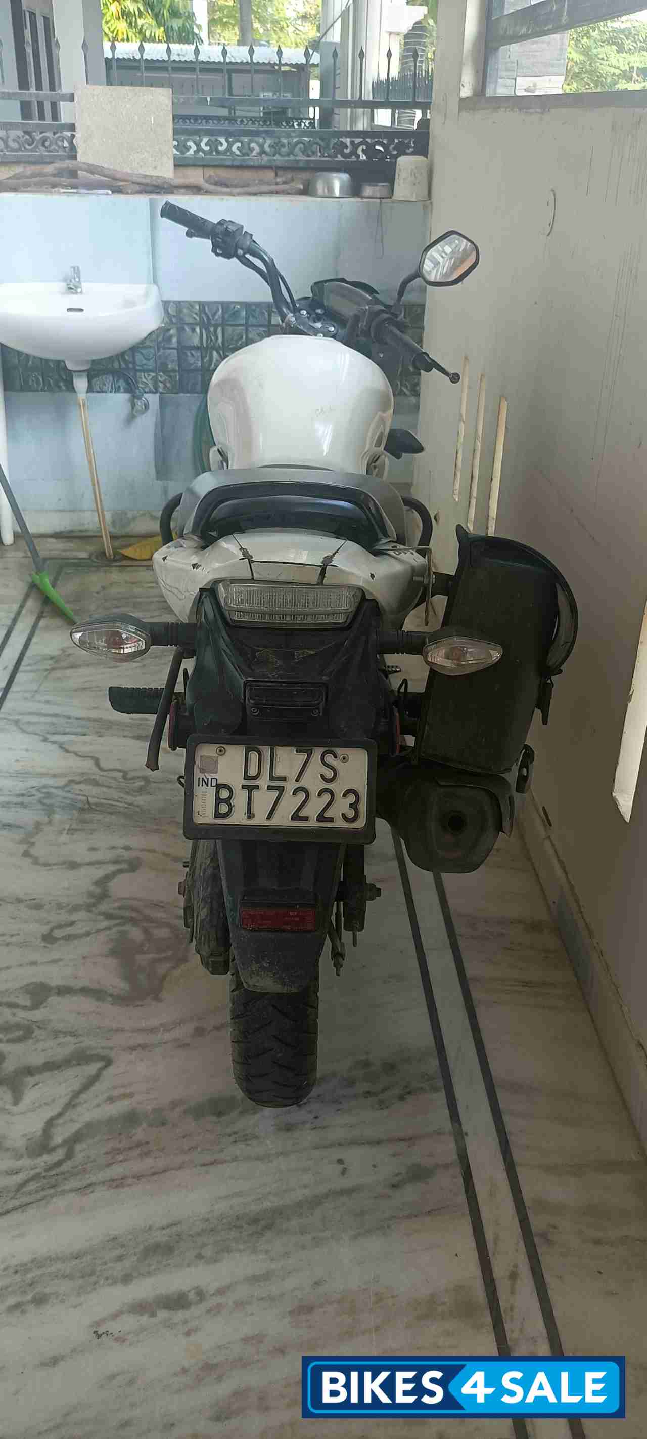 White Honda CB Trigger