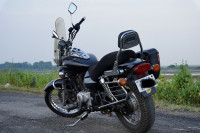 Black Bajaj Avenger Cruise 220