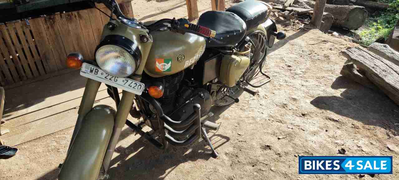 Khaki Royal Enfield Classic 350